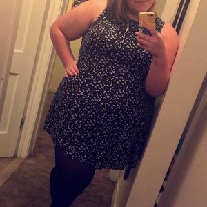 OLD NAVY 2X swing dress black w small floral print